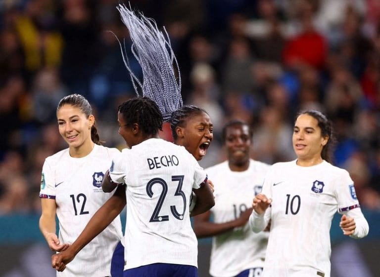 While the elimination of top teams continues, France calm amid World Cup turmoil