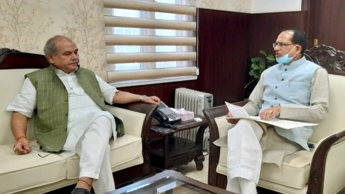 File photo of Madhya Pradesh Chief Minister Shivraj Singh Chouhan and Union Agriculture Minister Narendra Singh Tomar | ANI