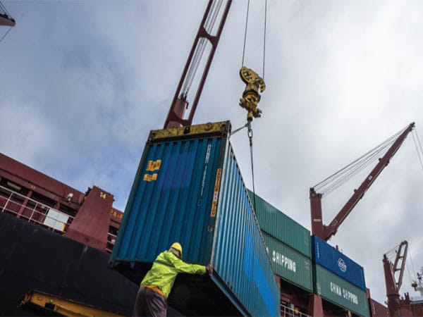 ADB says gap in trade-related financing expanded in 2022