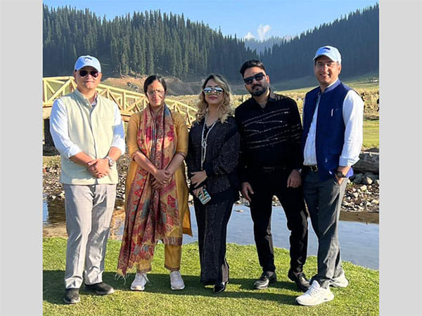 International Sensation: Rani Hazarika and Jaan Nissar Lone's Melodies Enchant the Spectacular Bangus Festival!