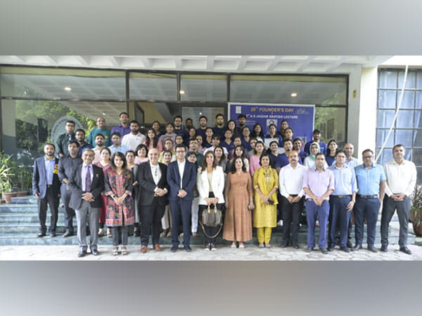 DJ Dental College Celebrates Its 25th Founder’s Day