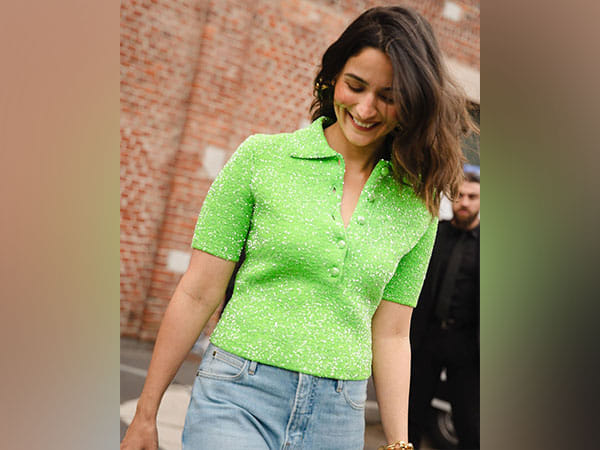 Alia Bhatt poses with Thai actor Davika Hoorne at Gucci Ancora show in Milan