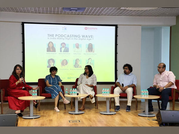 Bloggers Alliance and Voice of Achievers Organise Battle of Voices 3rd Edition at Jio Institute, Mumbai