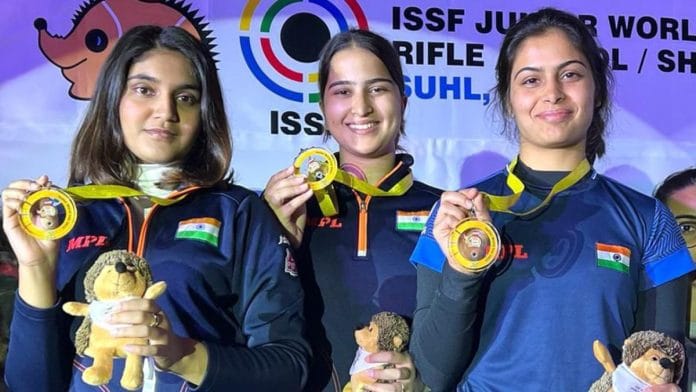 Indian shooting trio Manu Bhaker, Esha Singh and Rhythm Sangwan | X (formerly Twitter /@mufaddal_vohra