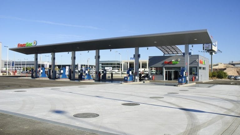 Green methanol can be the next clean fuel the world needs. Its market is only growing