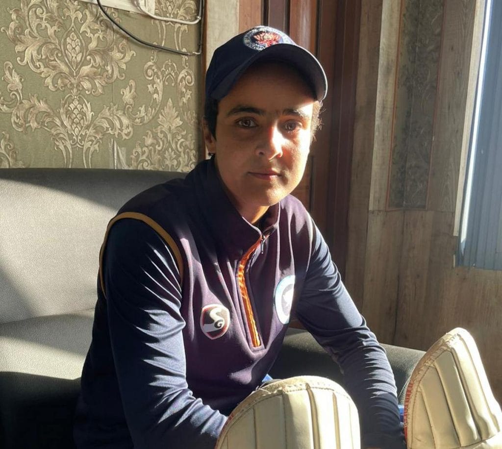 cricketer in JKCA office