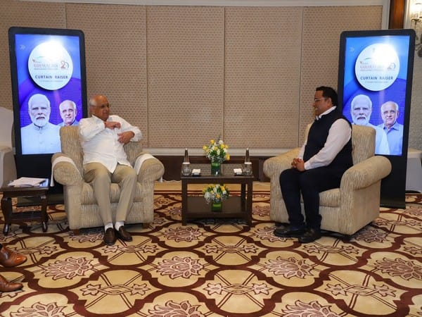 Paytm CEO meets with Gujarat CM, discusses collaborations on digital payments 