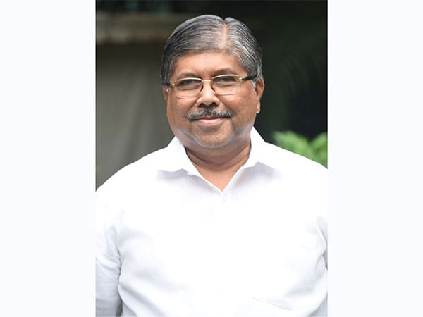 Maharashtra's New Student Insurance Program Aims to Secure Futures