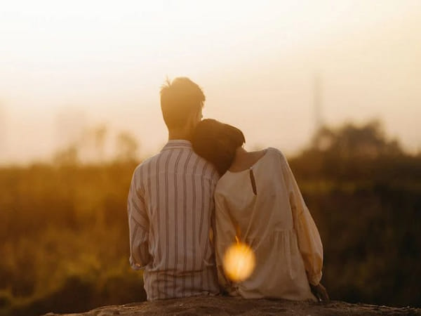 Accurate perception of partner behaviour is critical for relationship stability