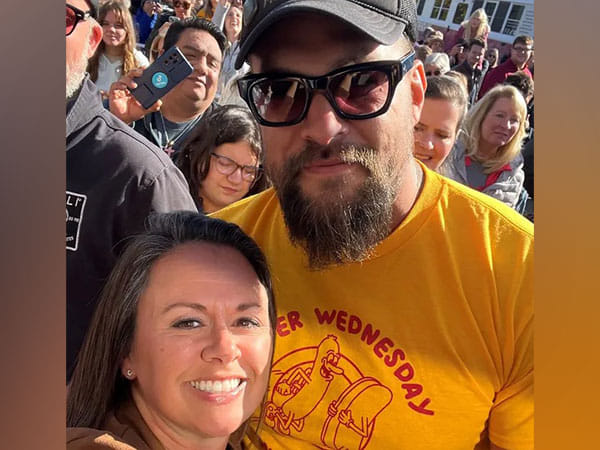 Jason Momoa meets his high school girlfriend after 25 years