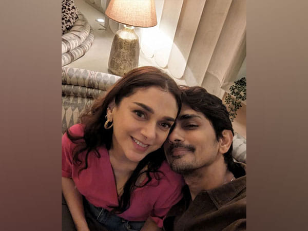 Aditi Rao Hydari receives special birthday wish from her 