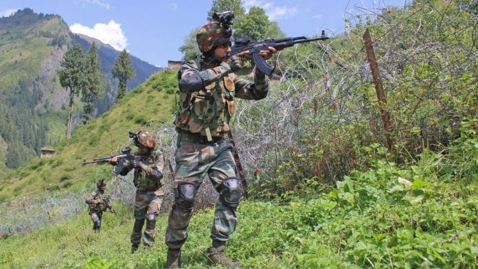 Army personnel patrolling along LoC | Representational image | ANI