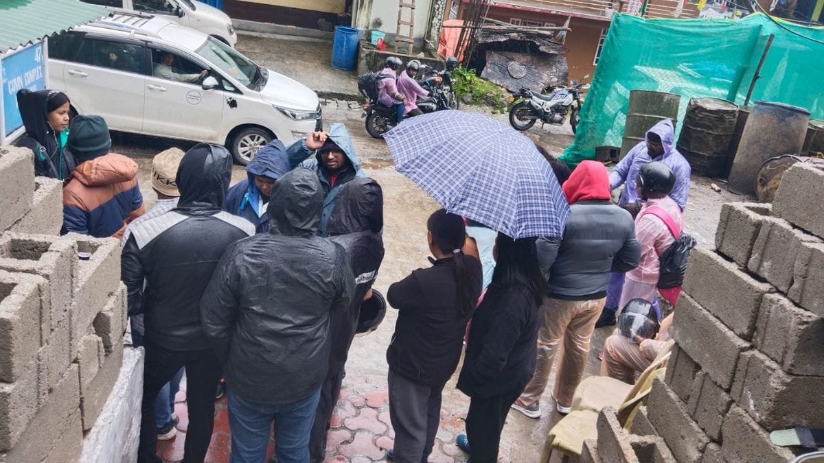 People advised not to go to river line areas | Photo courtesy: Indian Army