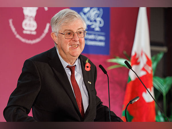 UK: First Minister, two senior Wales ministers attend Diwali celebrations organised by Indian Consul in Cardiff 