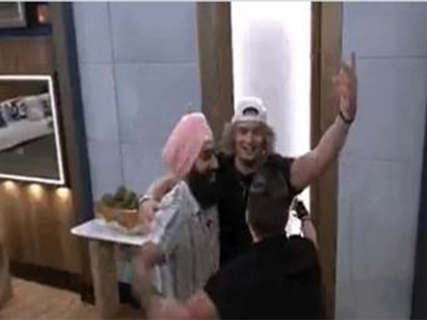 Indian-origin Jag Bains makes history as he becomes first Sikh-American winner of US reality show 