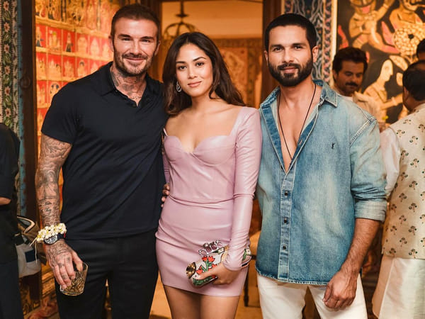 Shahid, Mira pose with their 
