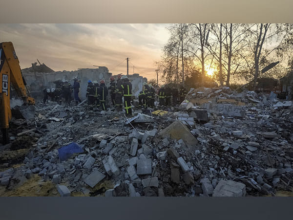 Ukraine military reports waves of Russian drone attacks on Kyiv