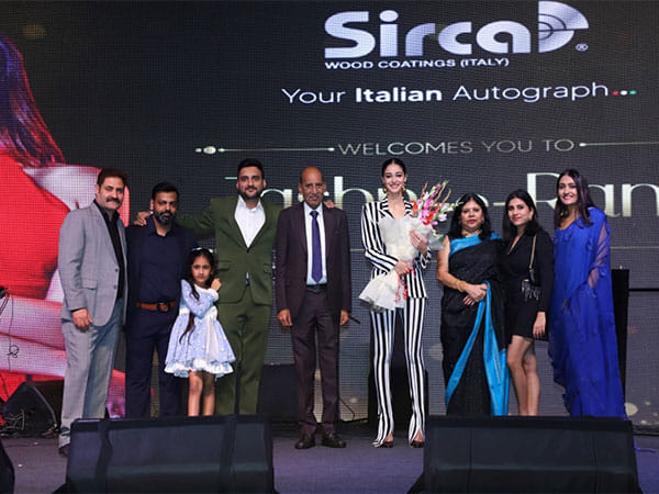 Ananya Panday along with many other B-town celebs graced Sirca India's annual event Jashn-e-Rang 