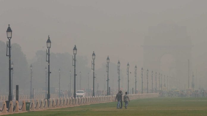 A thick layer of smog engulfed the national capital as the air quality in the city dipped into the 'severe' category on 4 October | ThePrint/Suraj Singh Bisht