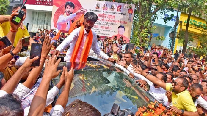 Maratha quota activist Manoj Jarange-Patil in Thane, Tuesday | ANI