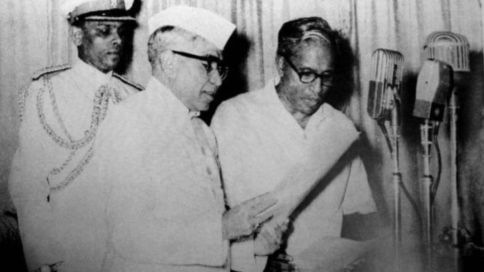 E. M. S. Namboodiripad swearing in as the Chief Minister of Kerala | Wikimedia commons