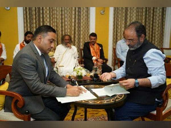 The Art of Living joins hands with the Govt. of Maharashtra for a huge Natural Farming initiative with proven results