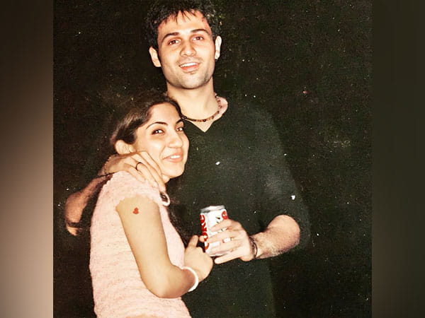 Emraan Hashmi wishes wife Parveen Shahani on their 17th wedding anniversary