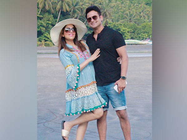 Tabu to Raveena Tandon, celebs congratulate 'The Kapil Sharma Show' fame Sugandha Mishra, Sanket Bhosale on baby girl