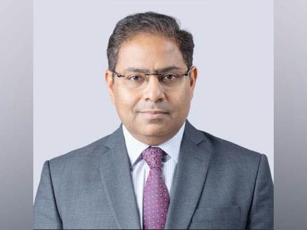 HDFC Life's 'HackInsure - 2023' Hackathon Seeks the Power of GenAI Solutions for Life Insurance