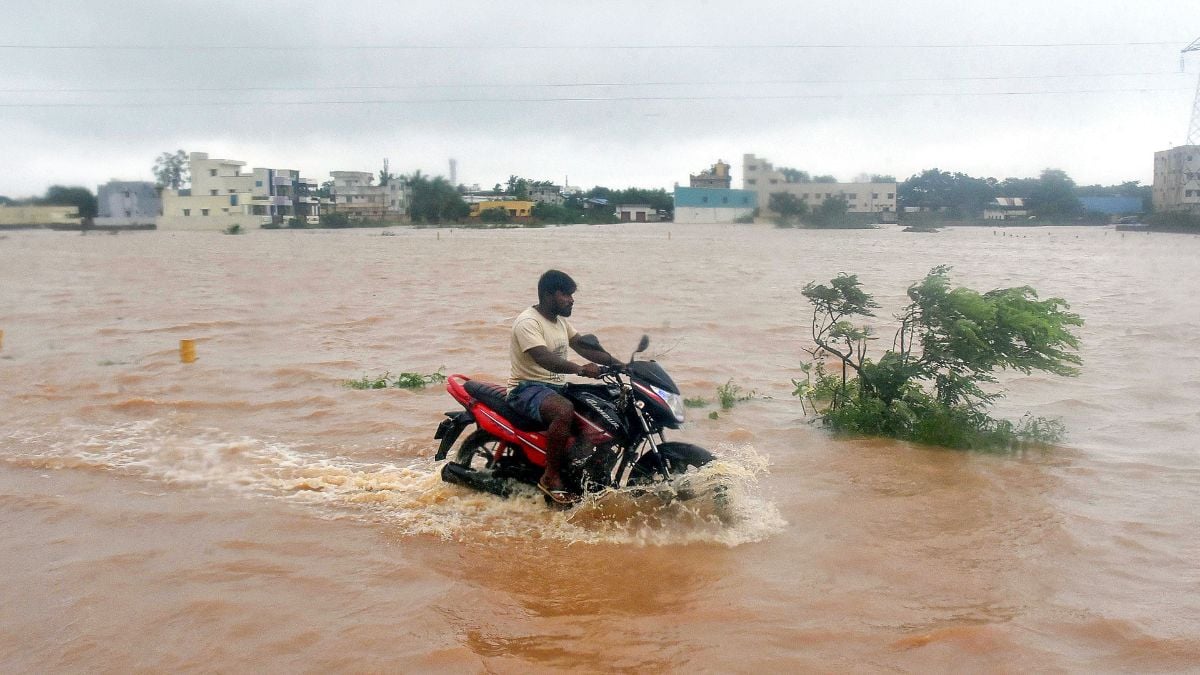 At least 900 residents in south coastal Andhra Pradesh evacuated ahead ...