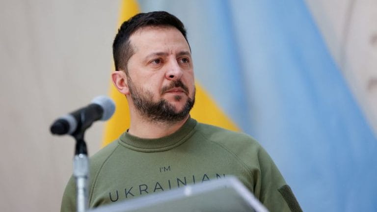 Ukrainian President Zelenskyy makes 11th hour plea to Washington for Ukraine war funds