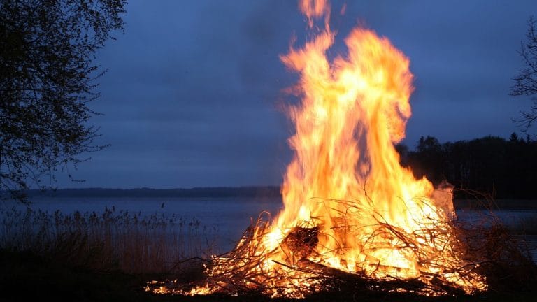 SubscriberWrites: Making the fire – Man’s evolution