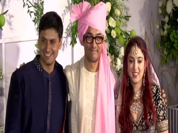 Aamir Khan happily poses with daughter Ira, son-in-law Nupur post their wedding
