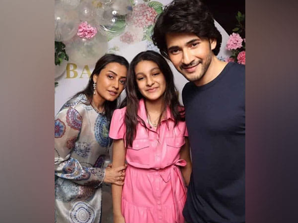 Mahesh Babu, Sitara wish Namrata Shirodkar on her birthday