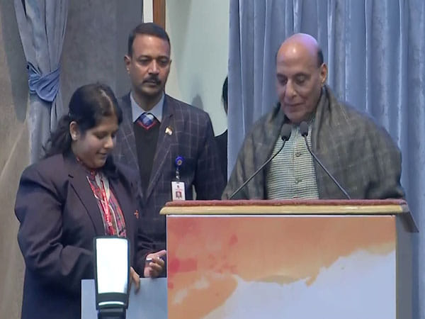 Veer Gatha 3.0: Student delivers speech on behalf of Rajnath Singh, gets standing ovation