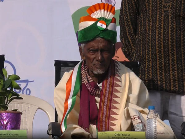 Bargarh's Bhagabat Padhan hounoured with Padma Shri 