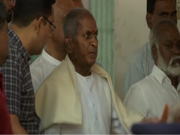 Ilaiyaraaja, family members perform last rites of Bhavatharini