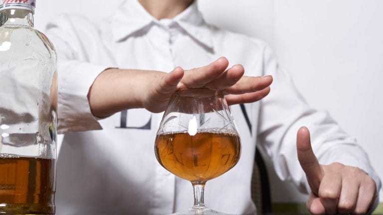 Good news for those giving up alcohol — your liver can become as good as new within 2 weeks