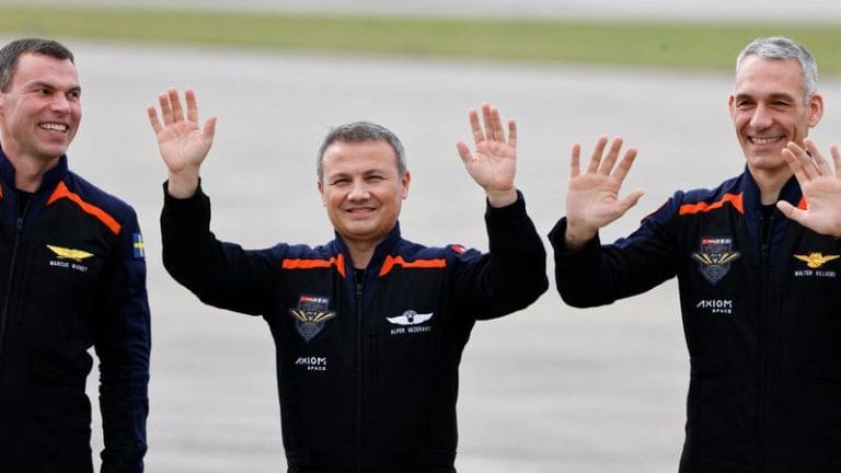 Crew with first astronaut from Turkey launched on flight to space station