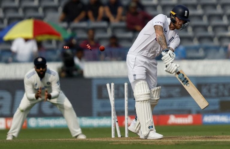 England 246 all out in opening test against India