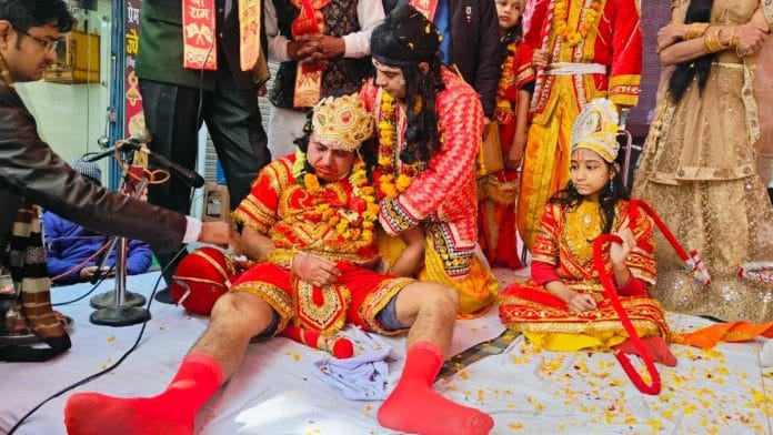 Harish Mehta, playing Hanuman, collapses on stage in Bhiwani | Photo: By special arrangement