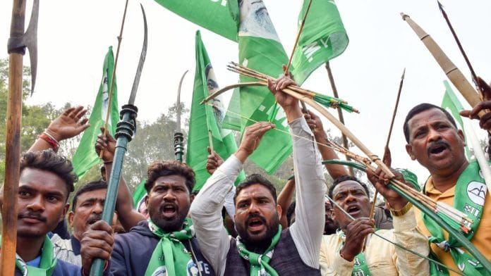 JMM workers protest against ED's summon to Jharkhand CM Hemant Soren | ANI