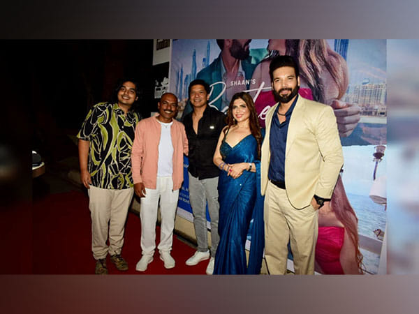 Shaan, Prashant Ingole, Vikas Verma and Vinita Bhatia come together for the romantic anthem 