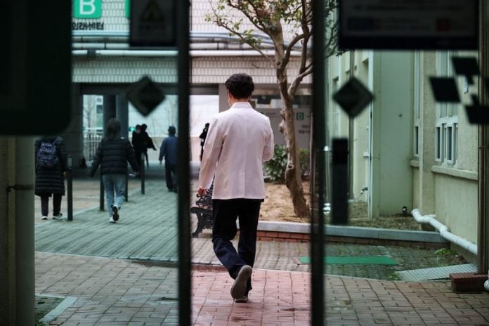 Over 8,000 South Korea doctors join walkout over med school quotas ...