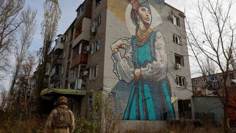 Russia’s gains in Ukraine more symbolic than strategic. But Kyiv is in a worse situation