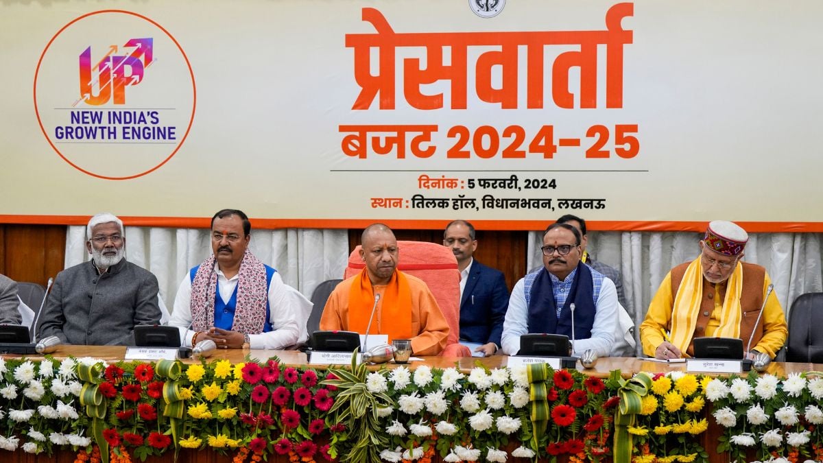 UP govt announces Rs 7.36 lakh crore budget. 'State's largest ever ...