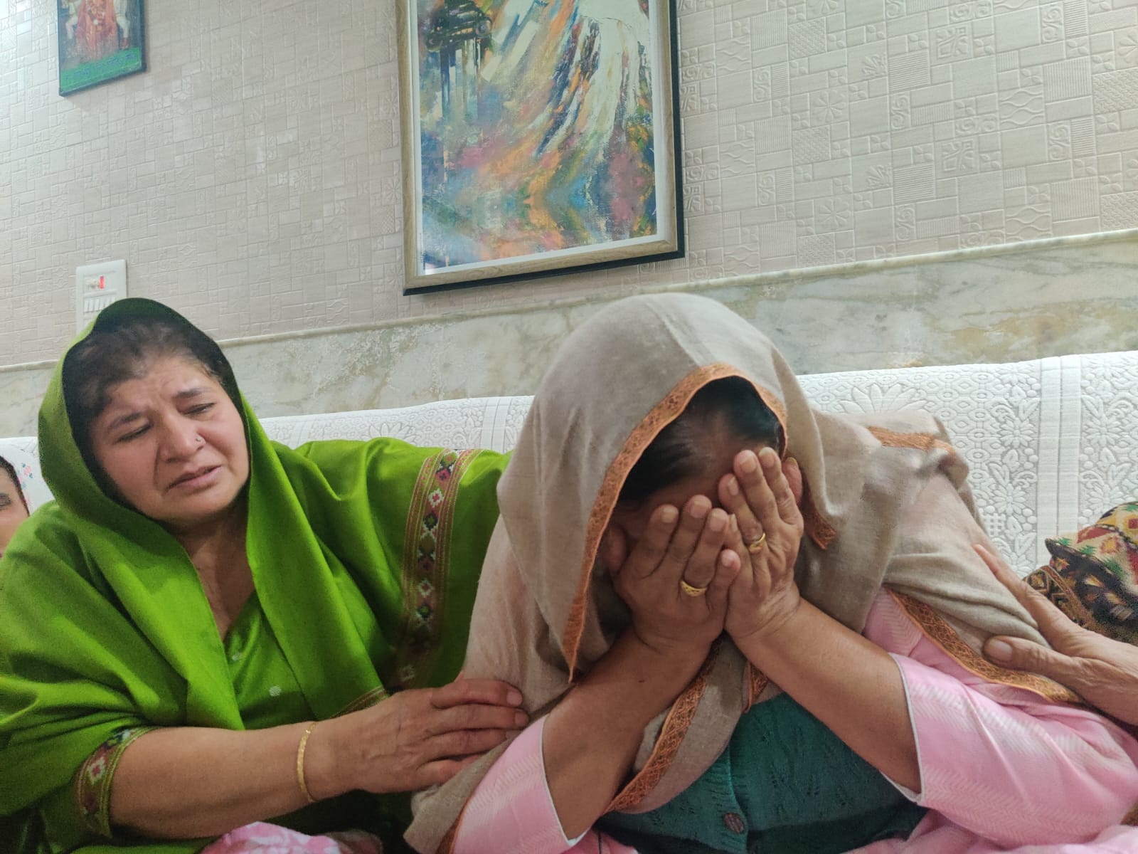 Nafe Singh Rathee's wife Sheela breaks down while talking about him | Bismee Taskin | ThePrint