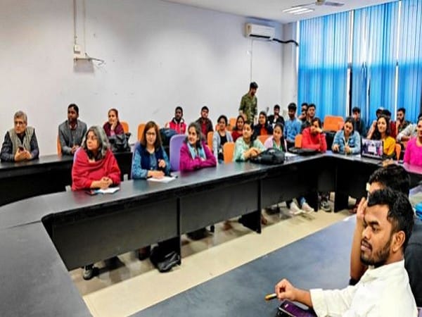 Indian, Russian students compare traditions of Maslenitsa and Holi festivals during TV BRICS teleconference