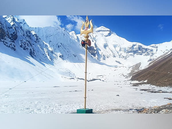 Uttarakhand Unveils Heli Tours to Adi Kailash & Om Parvat 