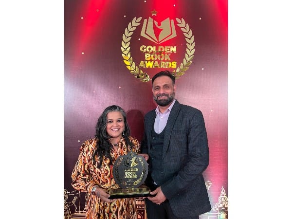 Author Rakhi Kapoor receives The Prestigious Golden Book Award 2024 for her twenty sixth book 